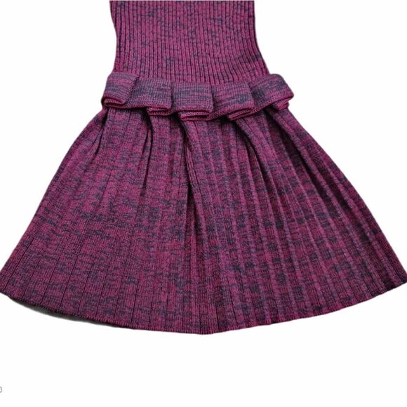 Nina Leonard Scoopneck Pleated Sleeve Shift Dress - Picture 11 of 15